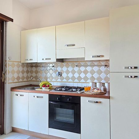Golden Hour Apartment - Panoramic Terrace פיומיצ'ינו מראה חיצוני תמונה