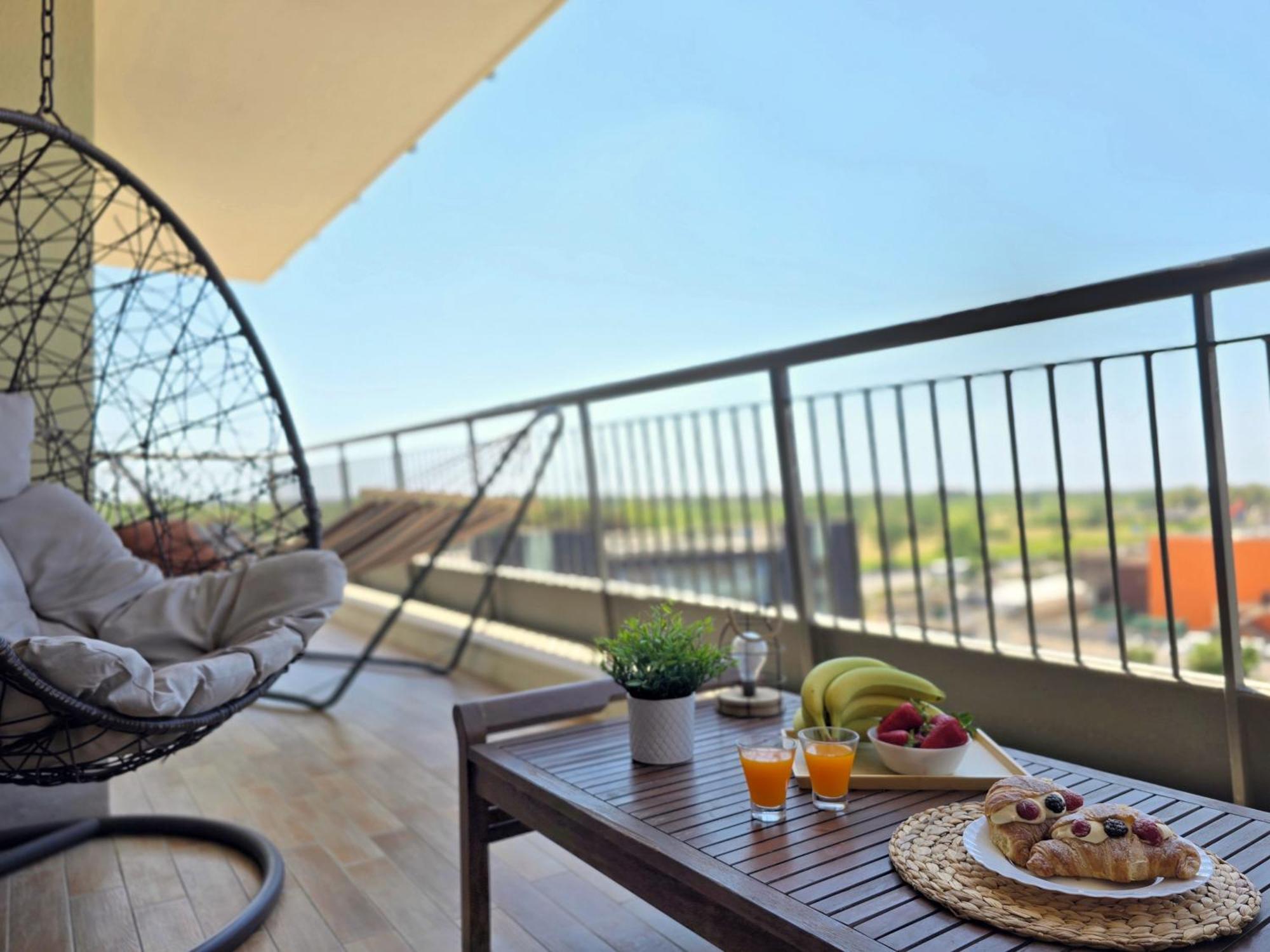 Golden Hour Apartment - Panoramic Terrace פיומיצ'ינו מראה חיצוני תמונה